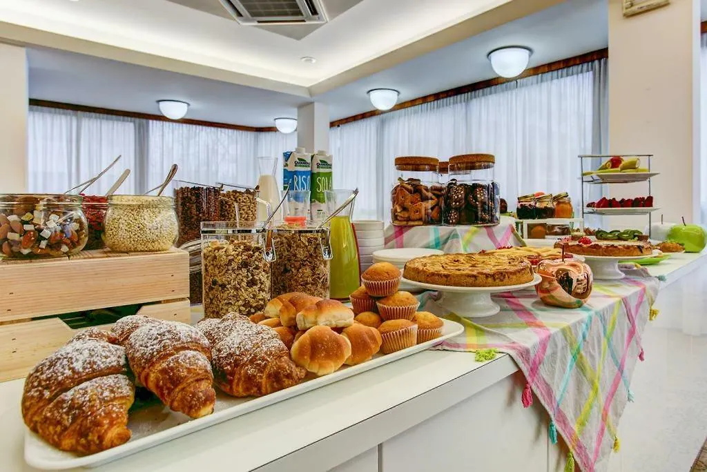 Hotel Konrad Marebello